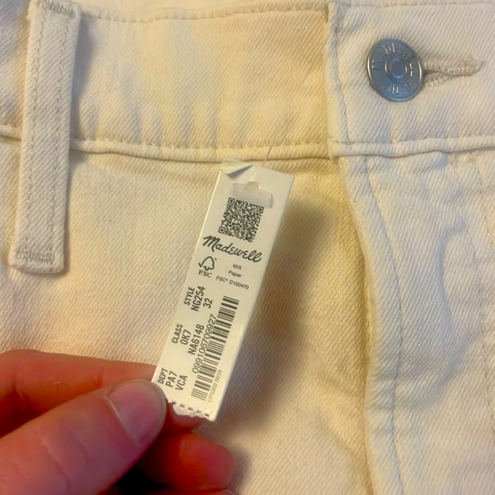 Madewell NWT “The Perfect Vintage” straight leg Jean in ochre